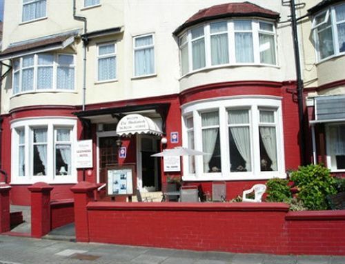The Mackintosh Guest Accommodation Blackpool Exterior photo